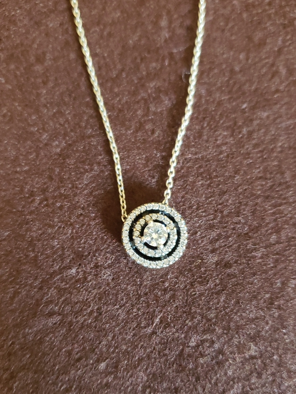 Elegant Pandora Silver Circle Pendant Necklace - Silver